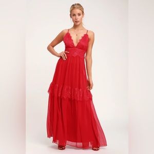 Lulus Small Women’s Red Lace Maxi Dress Date-Night, vacation, Wedding Guest‎